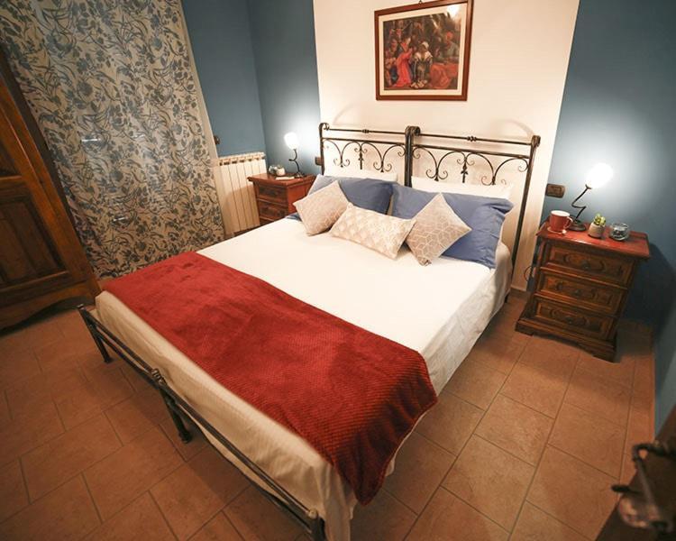 Palazzo Le Muse Apartments Bevagna Bagian luar foto